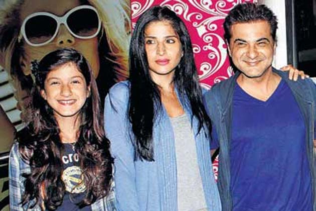 Sanjay Kapoor family