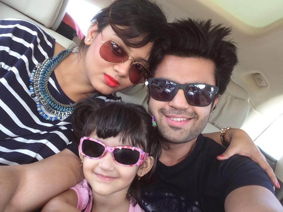 Manish Paul Family, Wife, Age Height, Biography, Child Photos