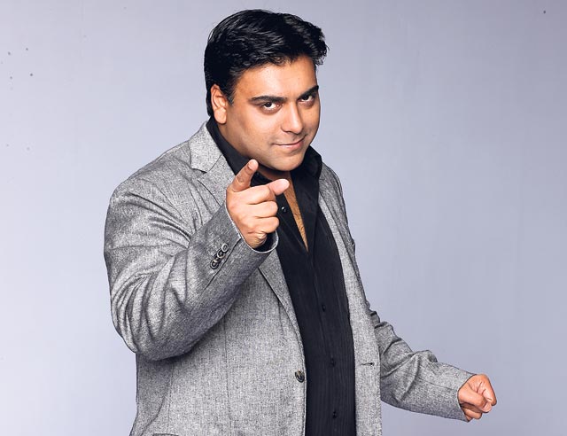 Ram Kapoor Family Pics, Father, Mother, Wife Name, Son, Daughter, Biography