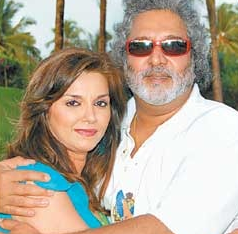 Vijay Mallya Family Pictures, Wife, Son, Daughters Name, Biography