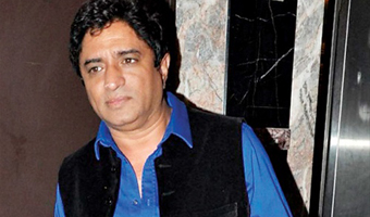 Anand Raj Anand Family Photos, Father, Mother, Wife, Age, Biography