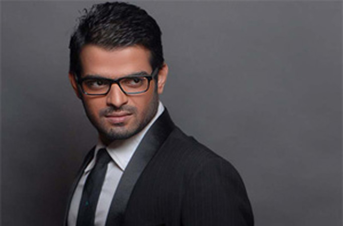 Karan Patel Family Photos, Father, Mother, Wife, Height, Age, Biography