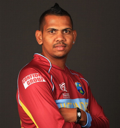 Sunil Narine Family Photos, Father, Mother, Wife, Age, Height, Biography